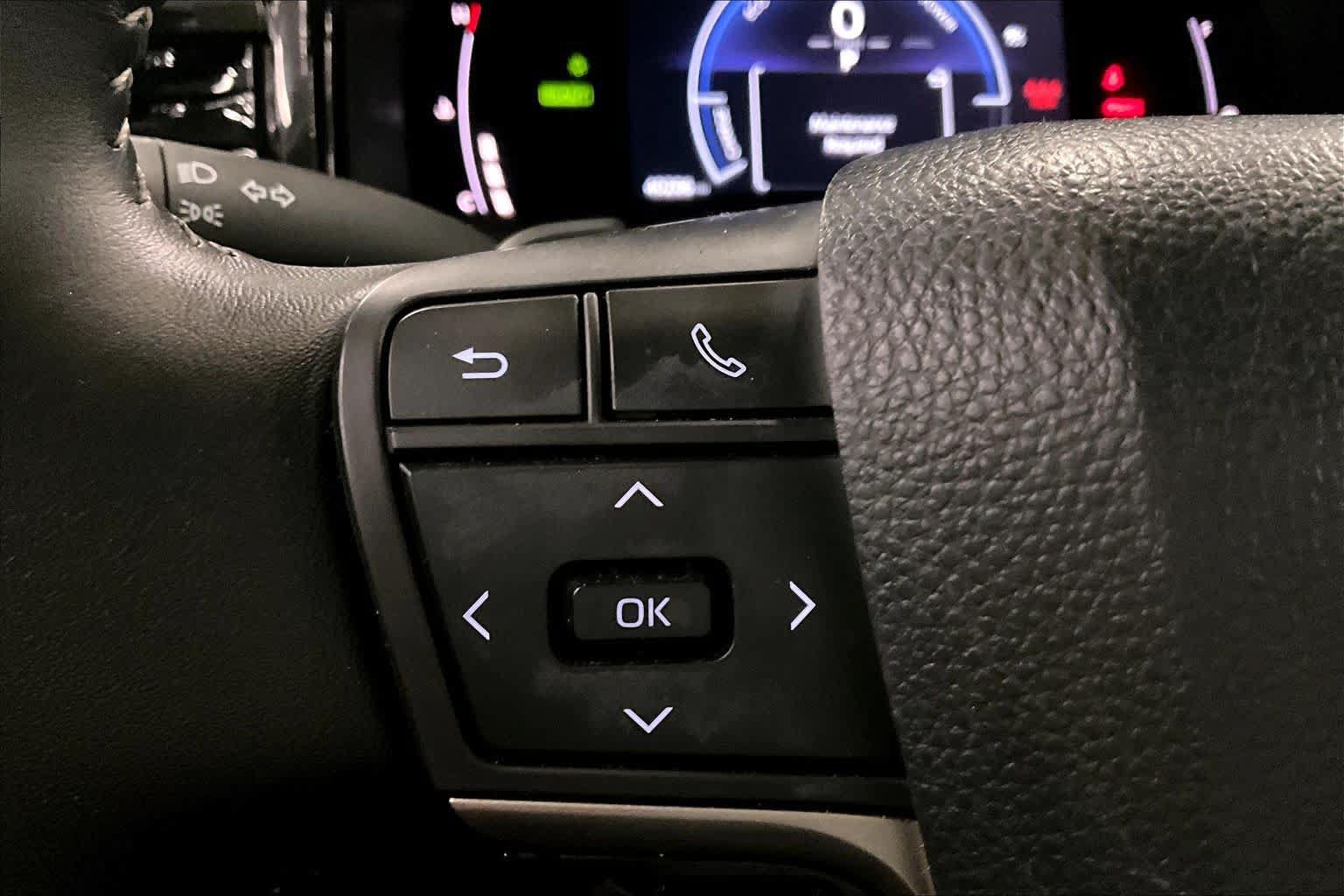 Used 2026 Toyota Camry SE FWD image 23