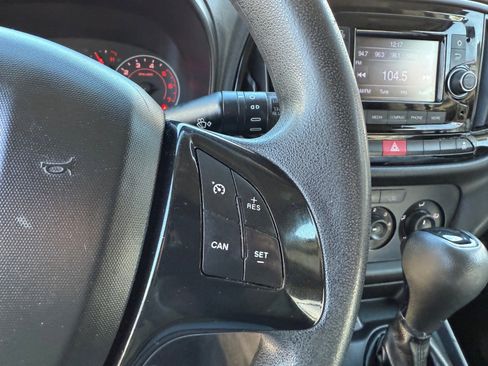 Used 2018 RAM ProMaster City Tradesman image 25