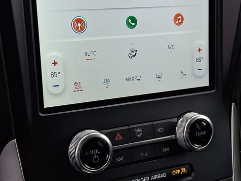 Certified 2022 Ford Edge SEL w/ Convenience Package image 18