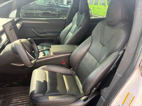 Used 2022 Tesla Model X AWD/4WD image 12