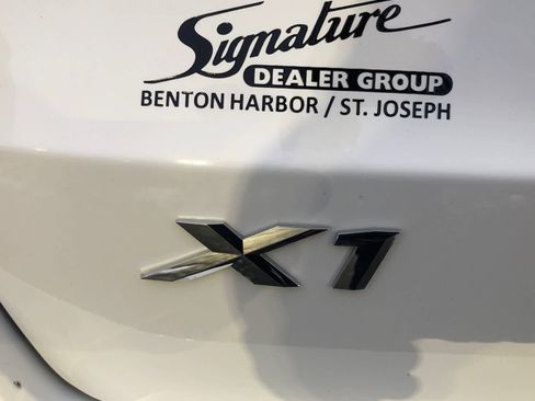 Used 2025 BMW X1 xDrive28i image 38