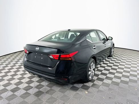 Certified 2025 Nissan Altima 2.5 S image 11