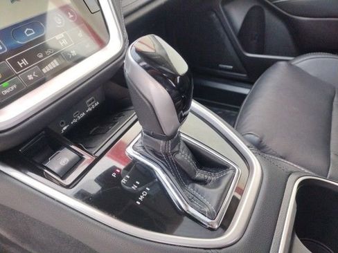 Used 2023 Subaru Outback Limited image 27