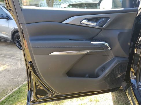 New 2026 Chevrolet Traverse LT w/ Driver Confidence Package image 20