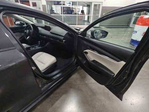 Used 2025 MAZDA MAZDA3 s image 40