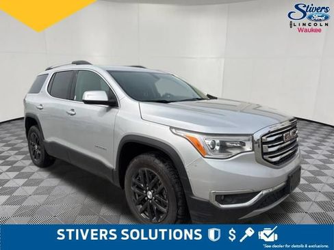 Used 2019 GMC Acadia SLT AWD/4WD image 3