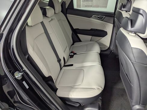 New 2026 Kia Sportage EX image 35