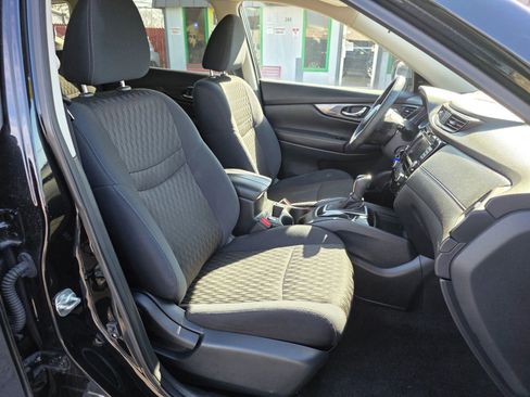 Used 2019 Nissan Rogue S w/ Special Edition Package image 12