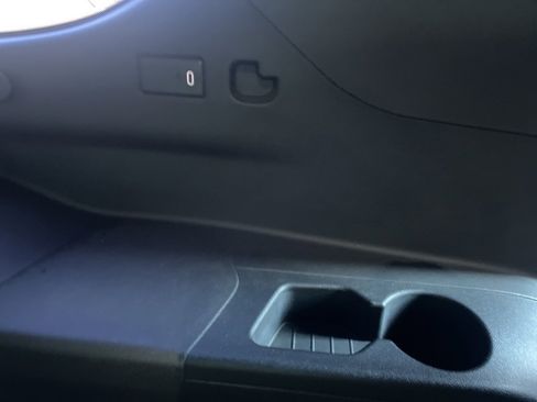 Used 2021 Chevrolet Tahoe Z71 w/ Z71 Off-Road Package image 54