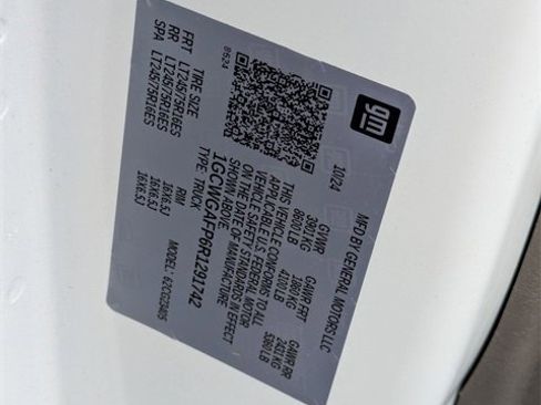 New 2024 Chevrolet Express 2500 w/ Driver Convenience Package image 26