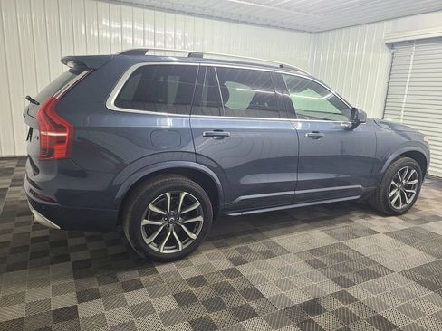 Used 2018 Volvo XC90 T5 Momentum w/ Momentum Plus Package AWD/4WD image 12