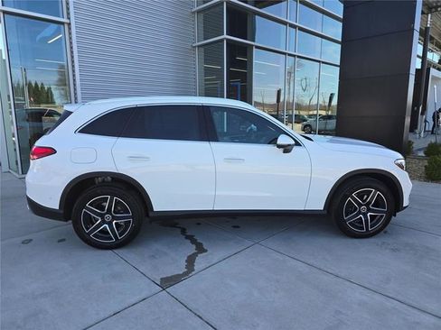 New 2026 Mercedes-Benz GLC 300 4MATIC image 2