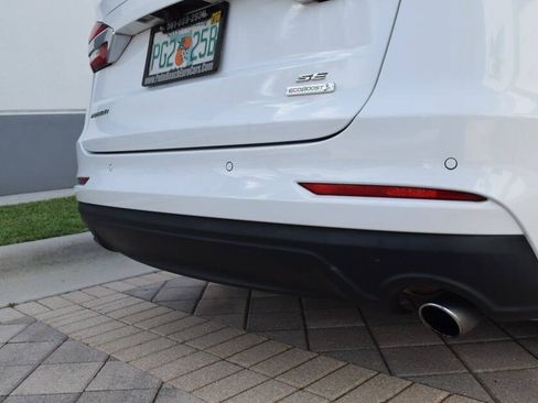Used 2020 Ford Fusion SE FWD image 22