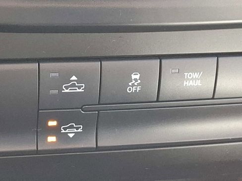 Used 2015 RAM 1500 Big Horn image 24