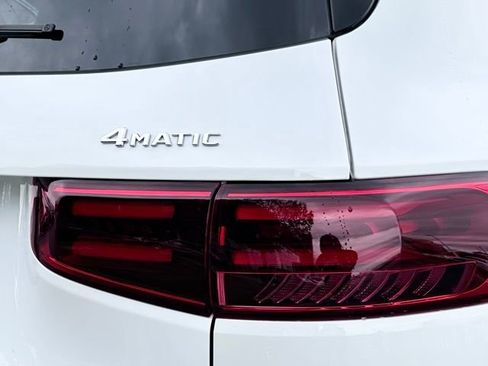 Certified 2026 Mercedes-Benz GLB 250 4MATIC image 13