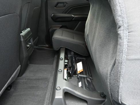 New 2026 Chevrolet Colorado W/T image 17