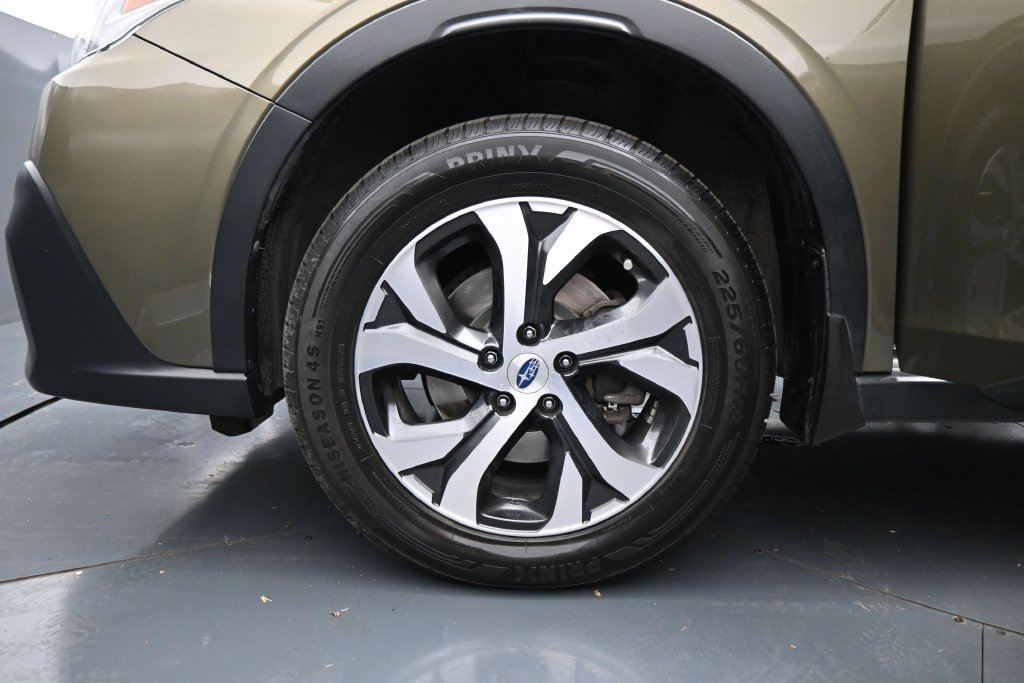 Used 2021 Subaru Outback Touring w/ Popular Package #2 AWD/4WD image 29