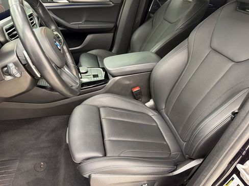 Used 2024 BMW X3 xDrive30i w/ Premium Package AWD/4WD image 5