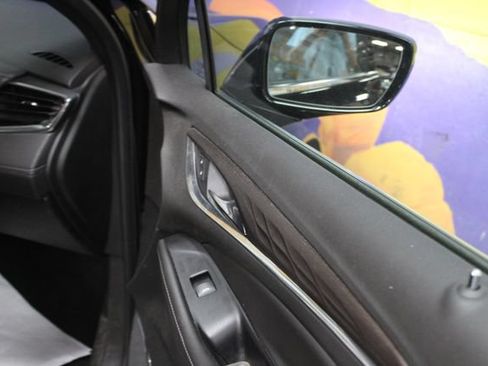 Used 2023 Buick Enclave Avenir w/ Avenir Technology Package AWD/4WD image 11