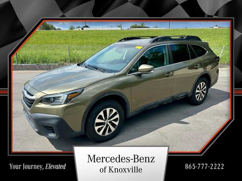 Used 2021 Subaru Outback Premium AWD/4WD image 1