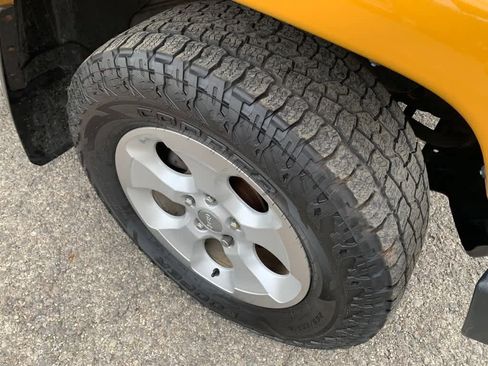 Used 2014 Jeep Wrangler Unlimited Sahara w/ Connectivity Group image 10