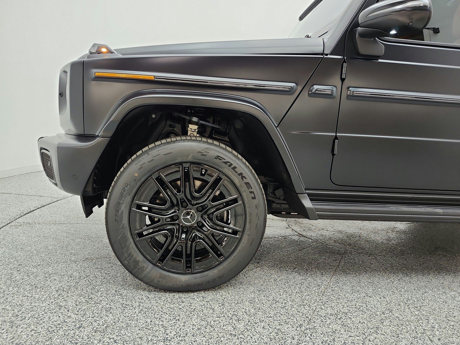 New 2027 Mercedes-Benz G 580 e image 15