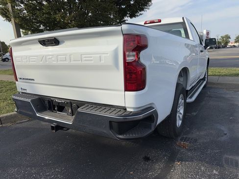 Used 2024 Chevrolet Silverado 1500 W/T w/ WT Fleet Convenience Package image 3