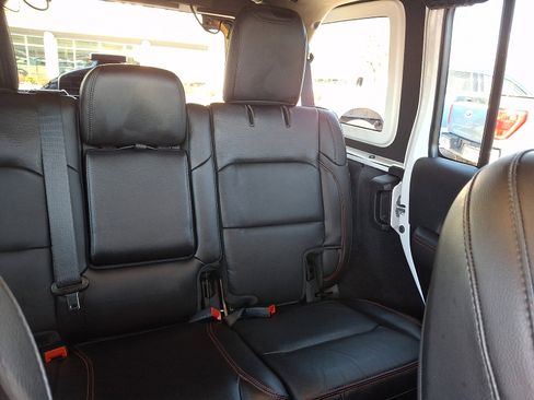 Used 2021 Jeep Wrangler Unlimited Rubicon image 20