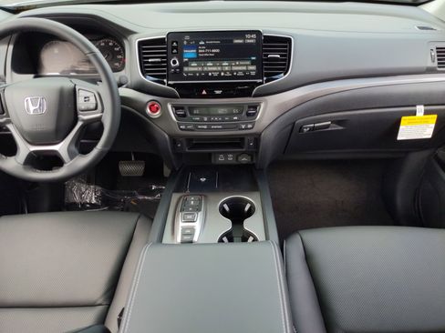 New 2025 Honda Ridgeline RTL+ image 18