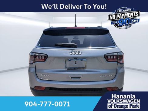 Used 2022 Jeep Compass Limited w/ Sun and Sound Group AWD/4WD image 4