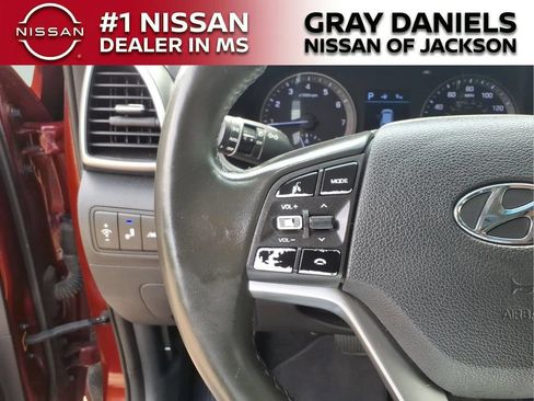 Used 2019 Hyundai Tucson Limited FWD image 14