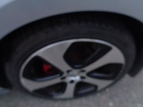 Used 2015 Volkswagen GTI Autobahn w/ Lighting Package (SEL) image 7