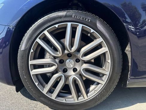 Used 2018 Maserati Ghibli RWD image 6