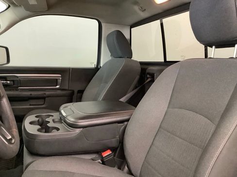 Used 2021 RAM 1500 Express w/ Express Value Package AWD/4WD image 7