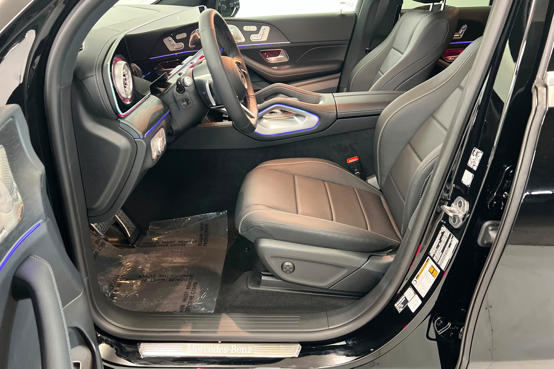 New 2027 Mercedes-Benz GLS 450 4MATIC image 17