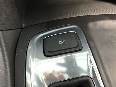 Used 2021 Chevrolet Equinox LT AWD/4WD image 33