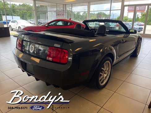 Used 2007 Ford Mustang Shelby GT500 image 19
