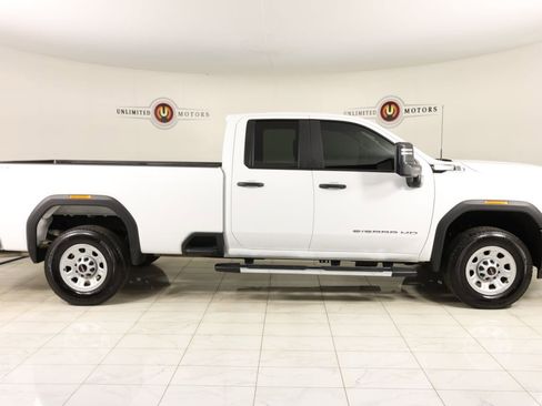 Used 2024 GMC Sierra 2500 Pro w/ Convenience Package AWD/4WD image 2