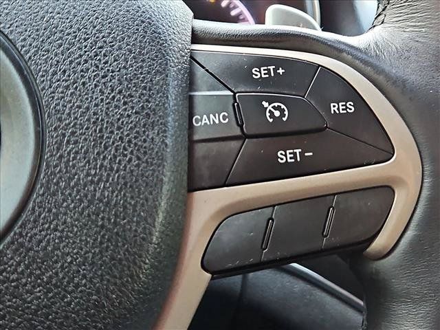 Used 2015 Jeep Grand Cherokee Limited RWD image 24