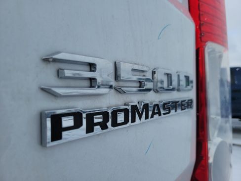 Used 2025 RAM ProMaster 3500 w/ Convenience Group image 21