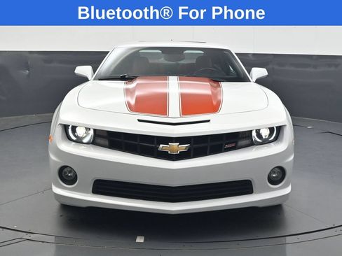 Used 2010 Chevrolet Camaro SS w/ RS Package RWD image 10