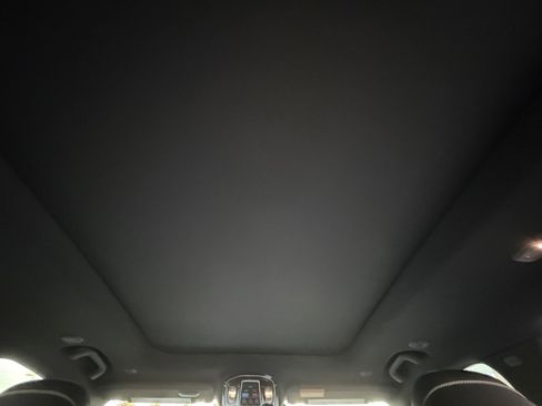 Used 2022 Jeep Grand Cherokee L Overland image 30