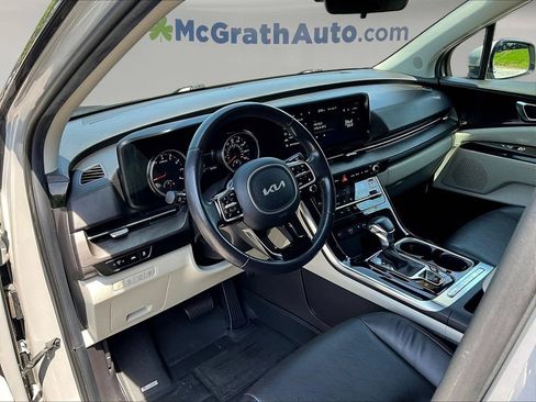 Used 2023 Kia Carnival EX FWD image 20