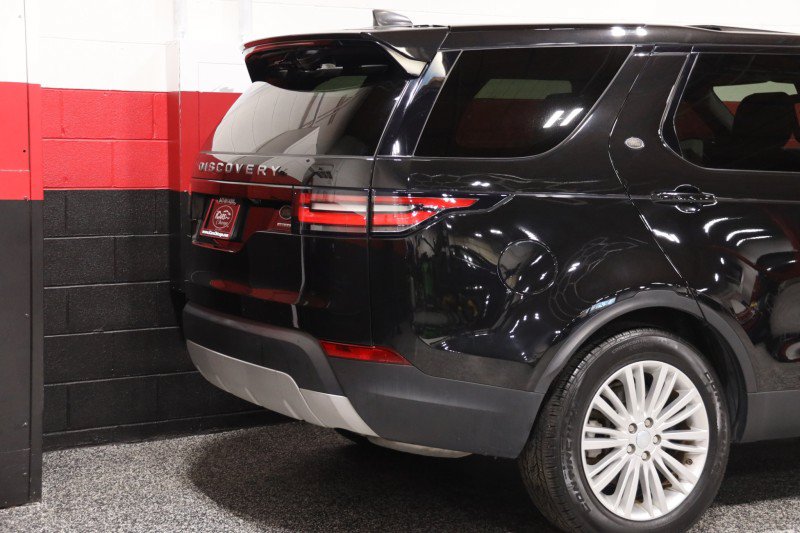 Used 2020 Land Rover Discovery HSE AWD/4WD image 10