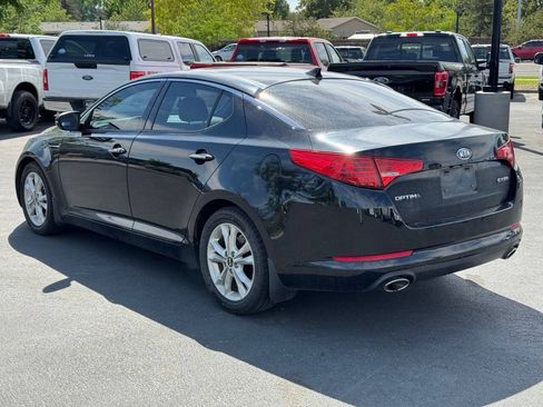 Used 2011 Kia Optima EX w/ Premium Pkg FWD image 5