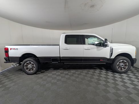 New 2025 Ford F350 King Ranch image 9