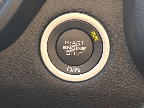 Used 2022 RAM 1500 Big Horn image 15