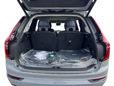 New 2026 Volvo XC90 T8 Ultra w/ Protection Package Premier image 5
