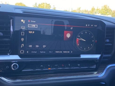 Used 2024 GMC Sierra 1500 Elevation image 19