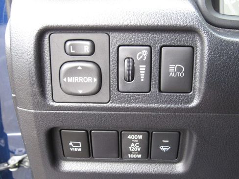 Certified 2022 Toyota 4Runner Limited AWD/4WD image 33